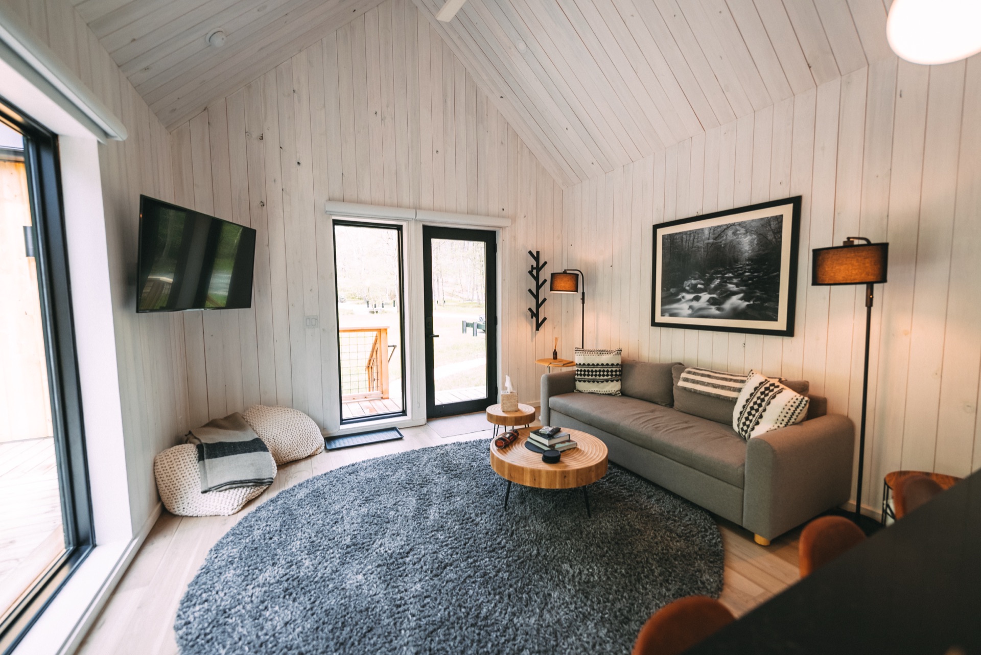 Creek Cabin — view 7