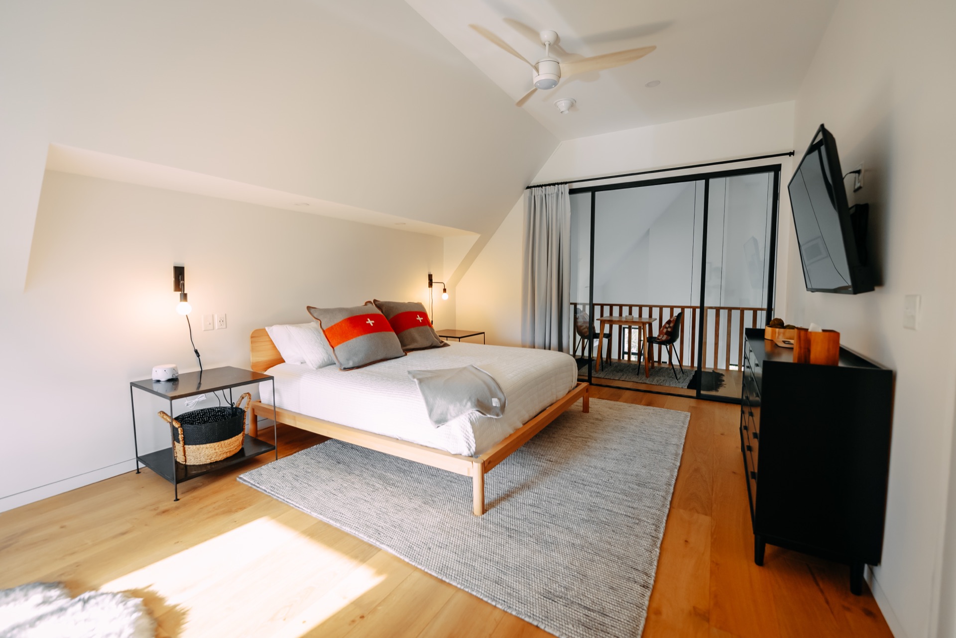 Prairie Cabin — view 7