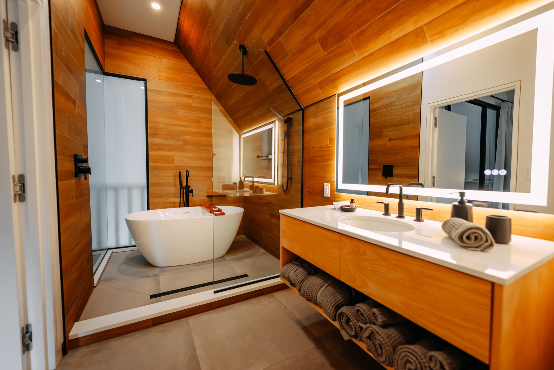 Prairie Cabin — view 8