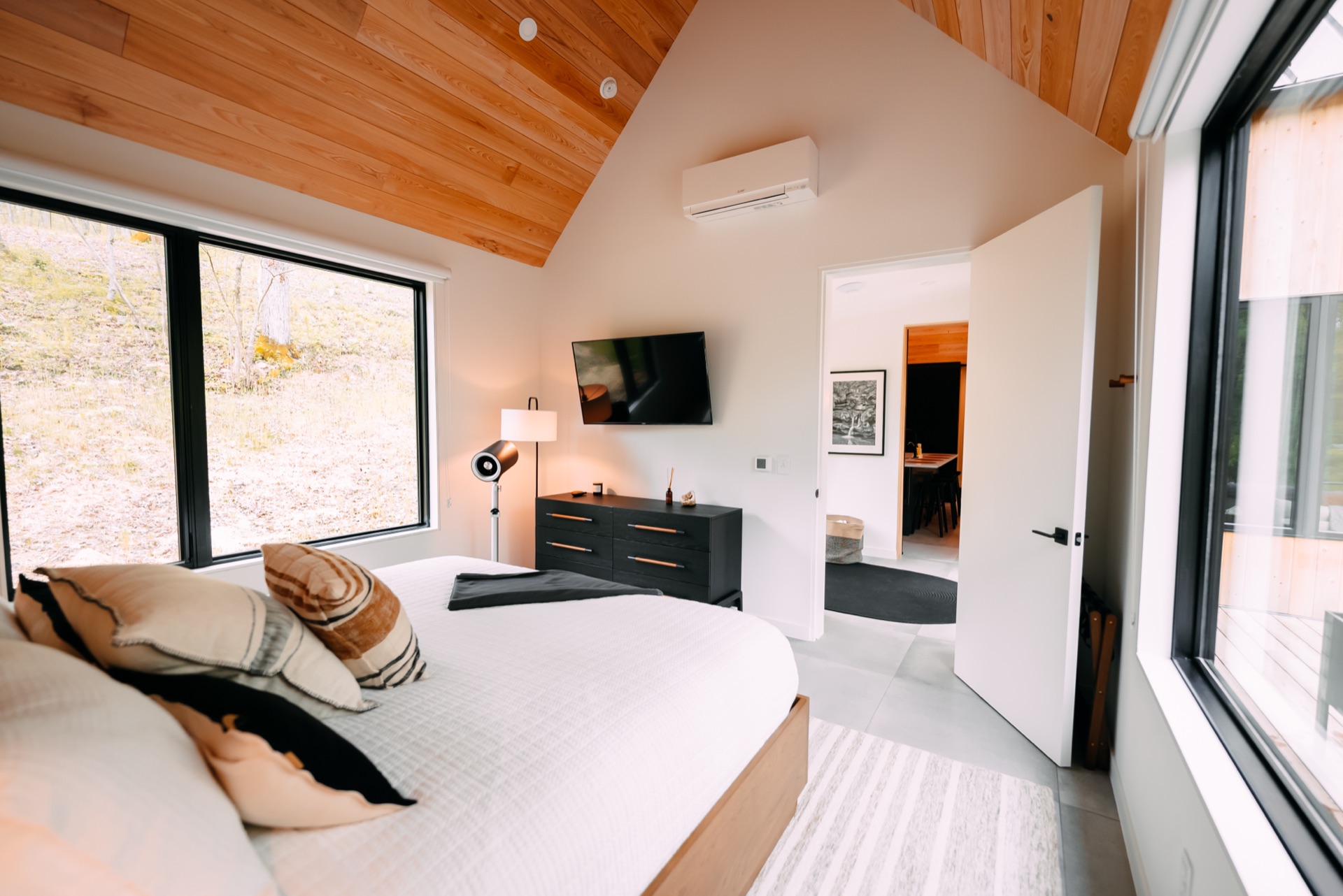 Rock Cabin — view 10