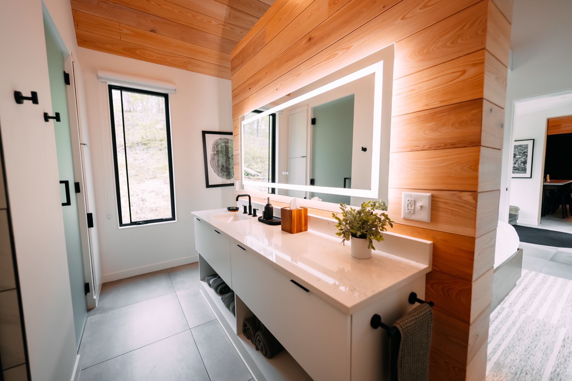 Rock Cabin — view 11