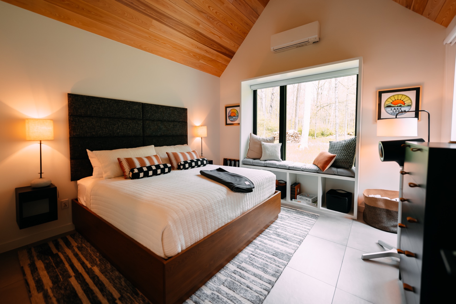 Rock Cabin — view 12