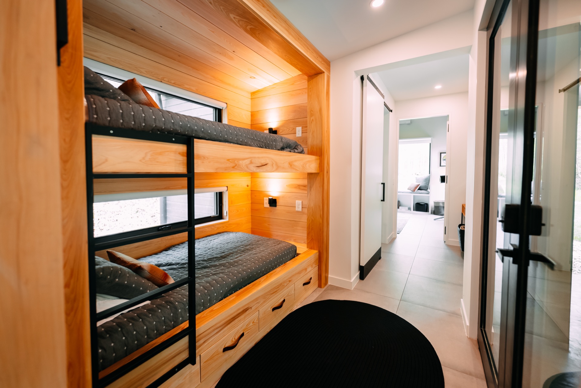 Rock Cabin — view 15